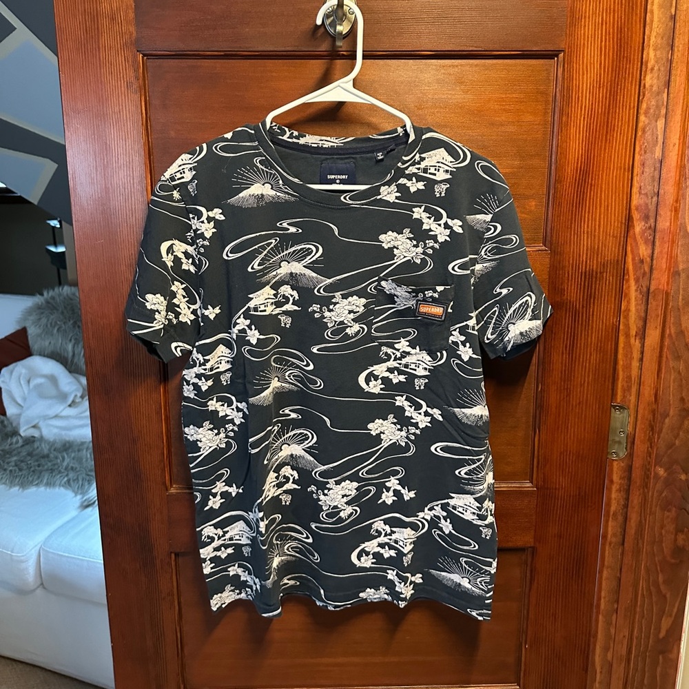 Superdry Navy and White Patterned Tee XL